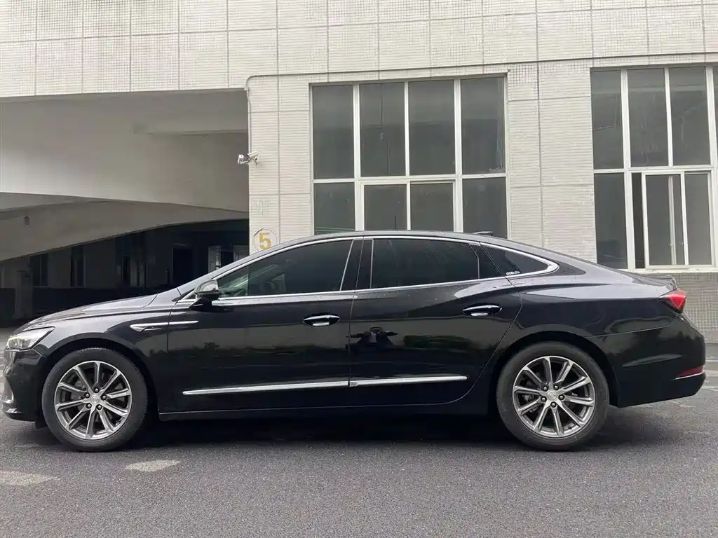 BUICK LACROSSE 2021