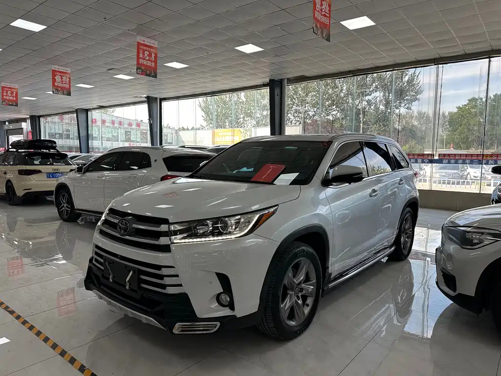 TOYOTA HIGHLANDER 2018