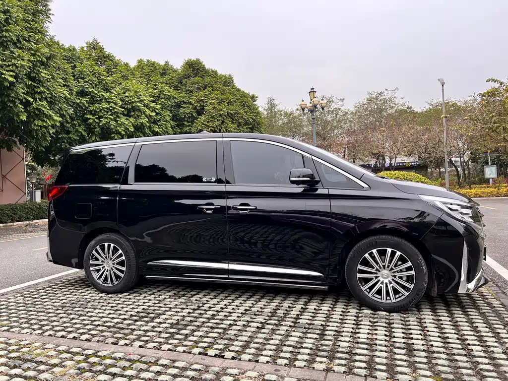 TRUMPCHI M8 2022