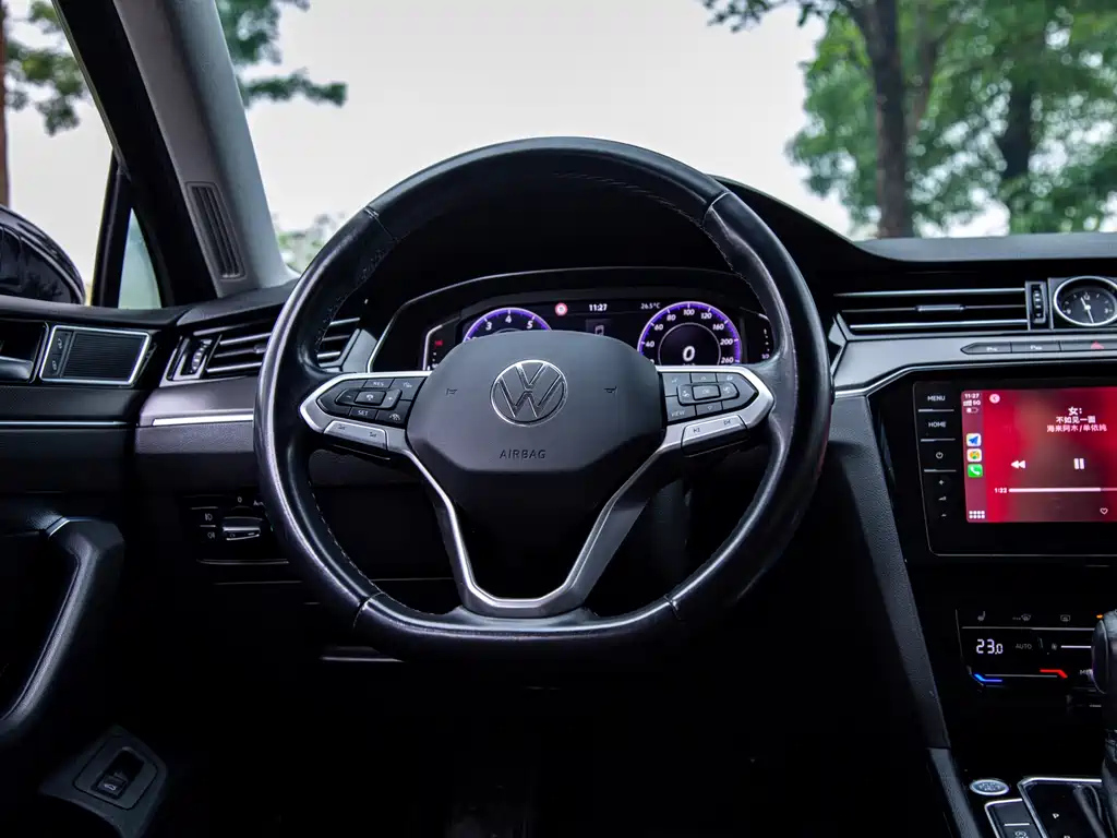 VOLKSWAGEN MAGOTAN 2020