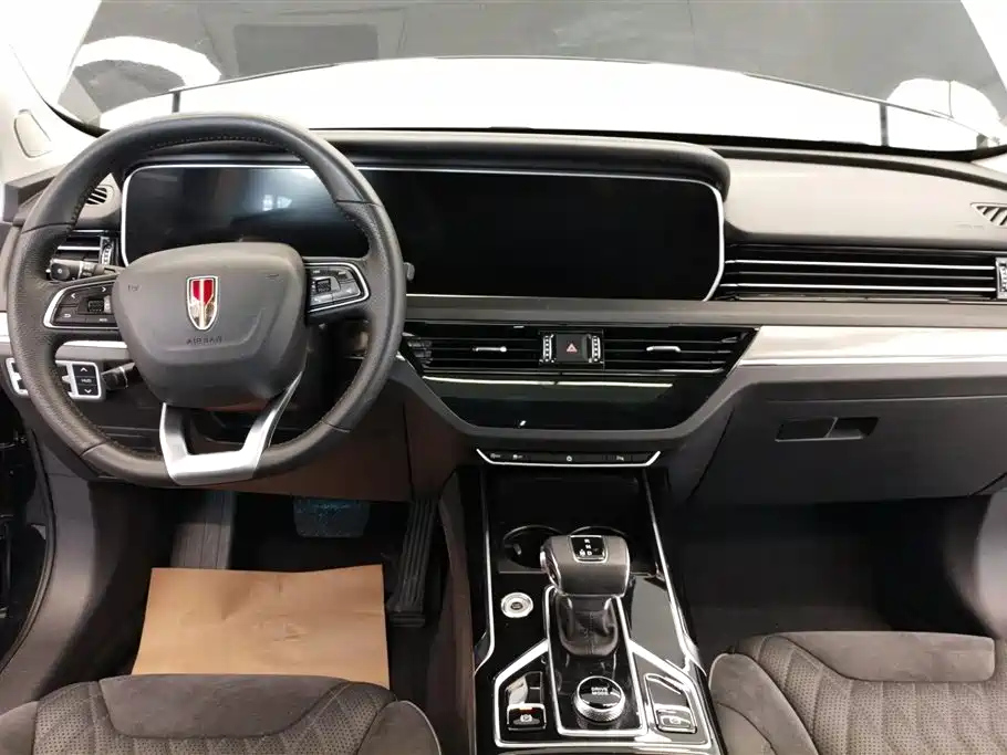 HONGQI HS5 2022