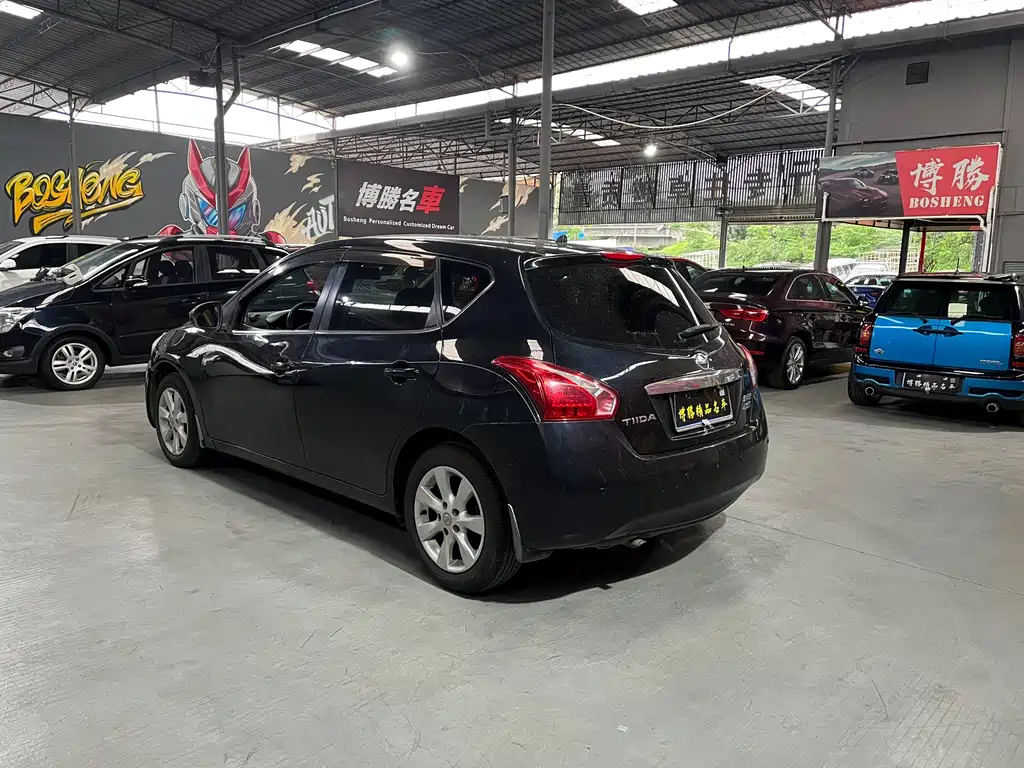 NISSAN TIIDA TIIDA 2011
