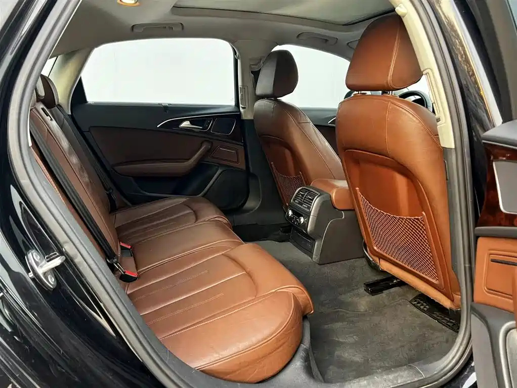 AUDI A6L 2015