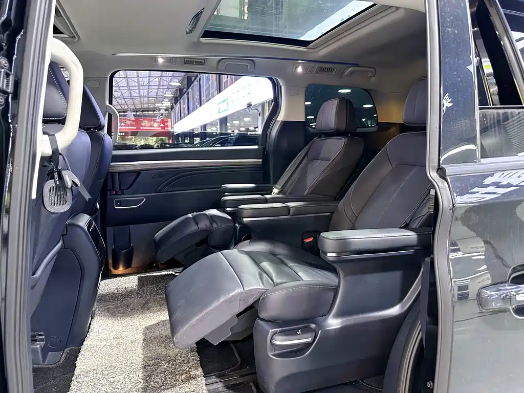 TRUMPCHI M8 2022