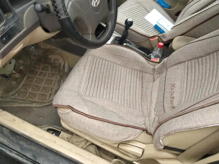 HYUNDAI ELANTRA 2011
