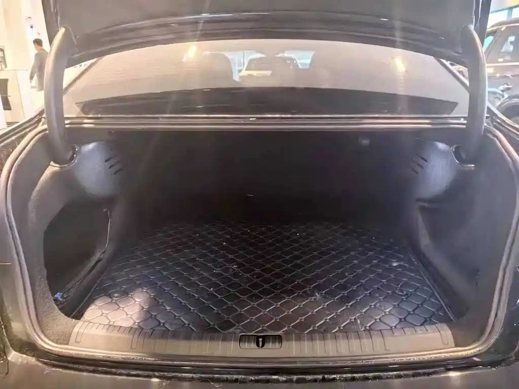 AUDI A6L 2021