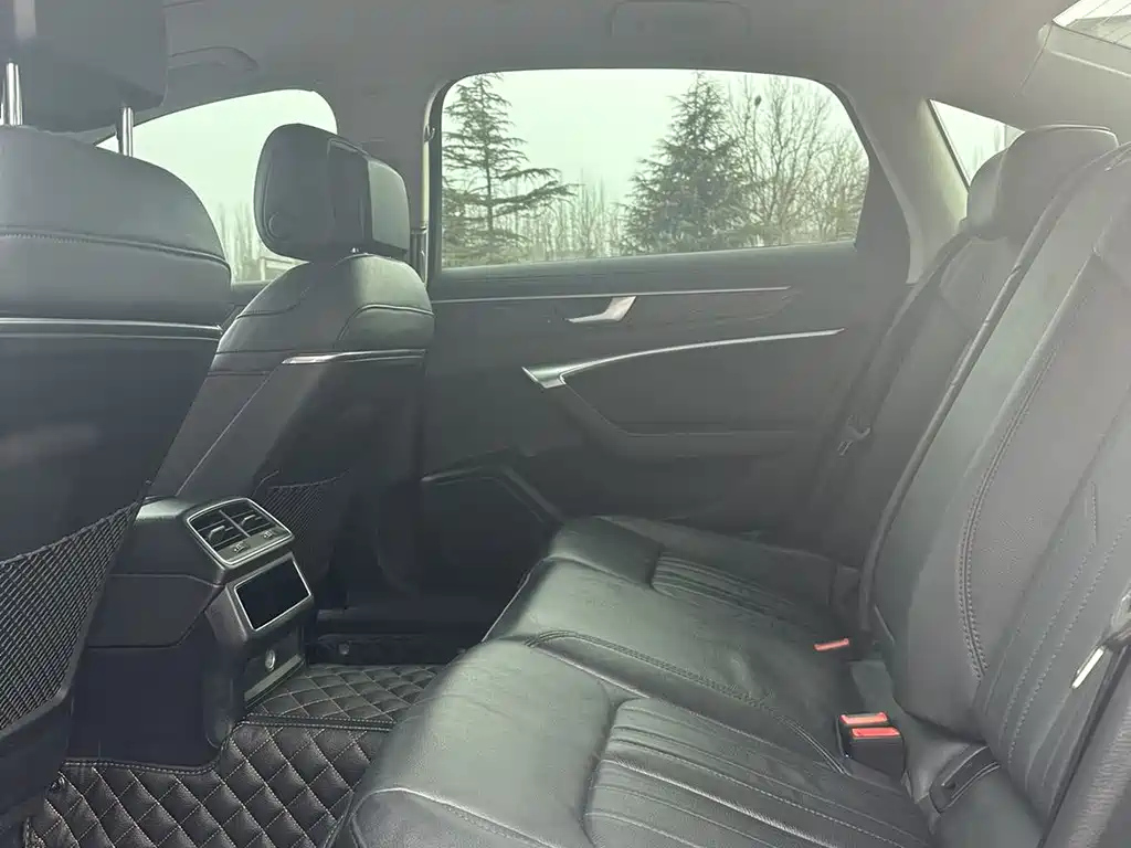 AUDI A6L 2021