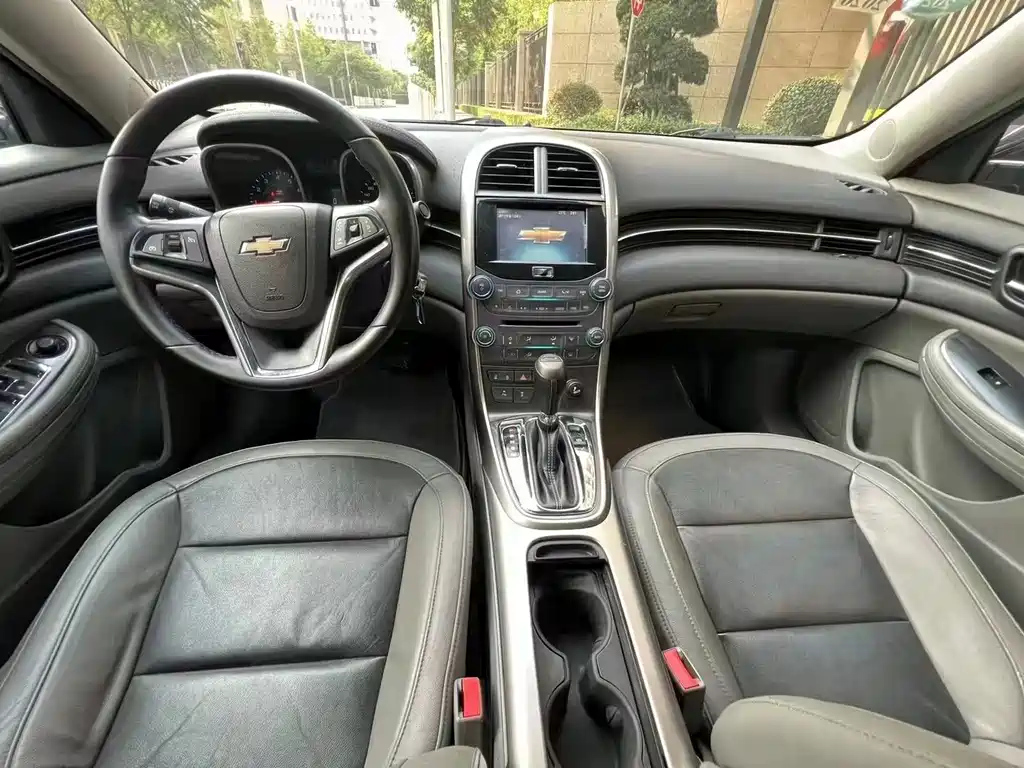 CHEVROLET MALIBU 2015