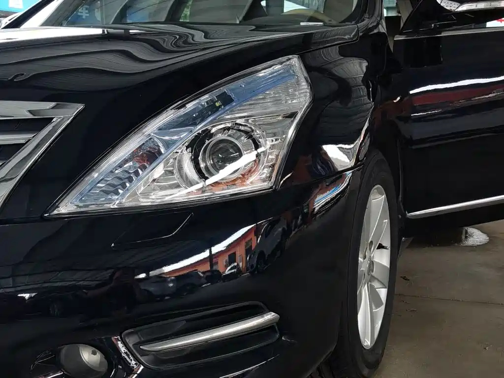 NISSAN TEANA 2012