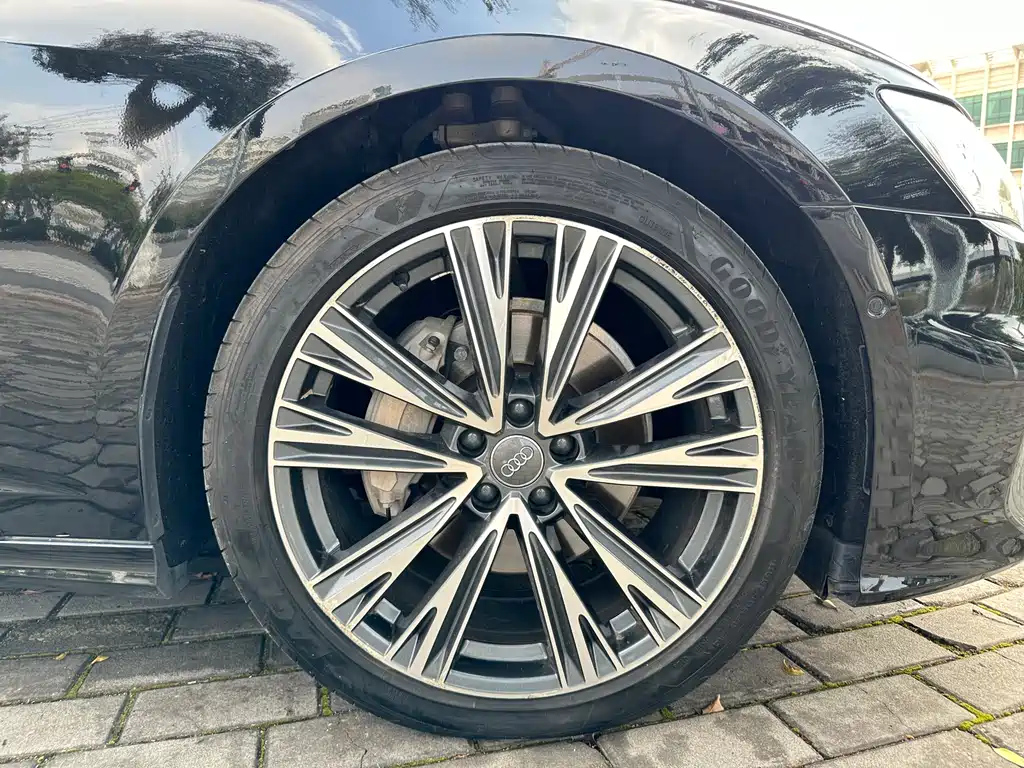 AUDI A6L 2021