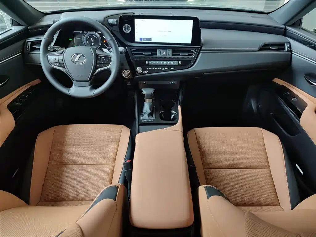 LEXUS ES 2024