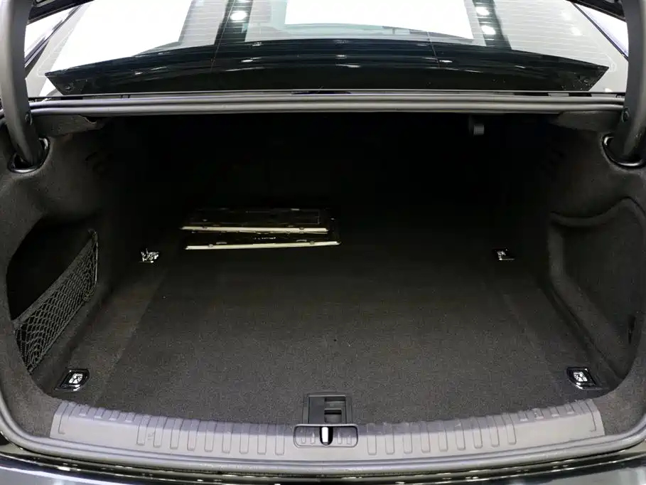 AUDI A6L 2022