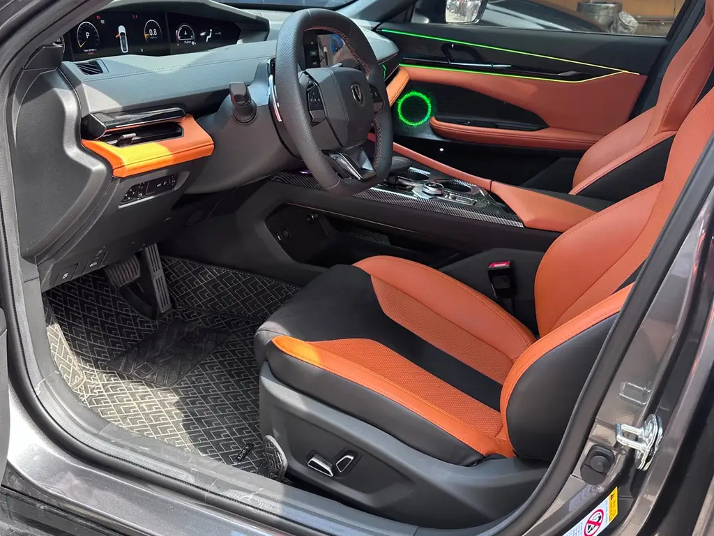 CHANGAN UNI-V 2023