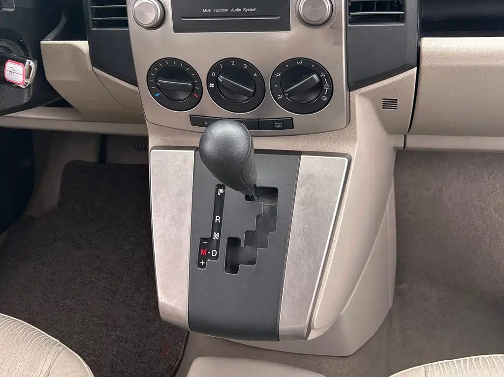 MAZDA 5 2011