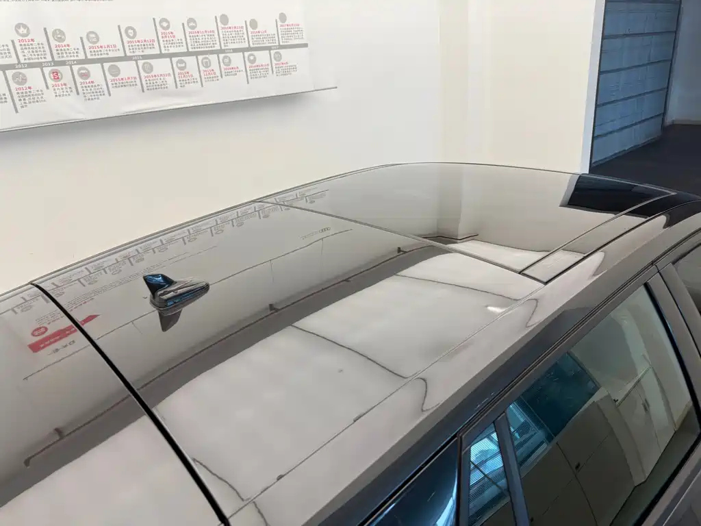 AUDI Q2L 2024