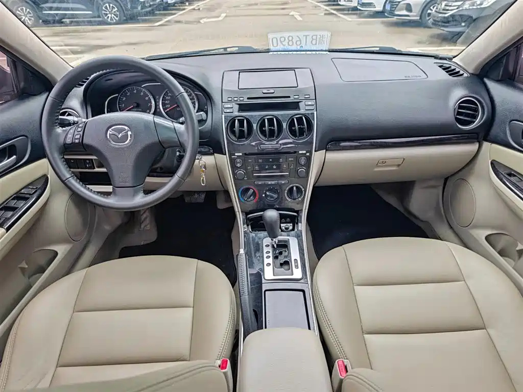 MAZDA 6 2010