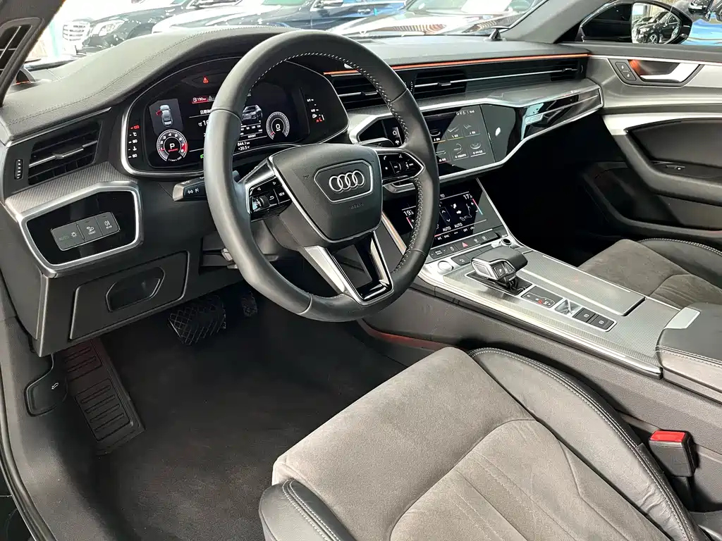AUDI A6L 2020
