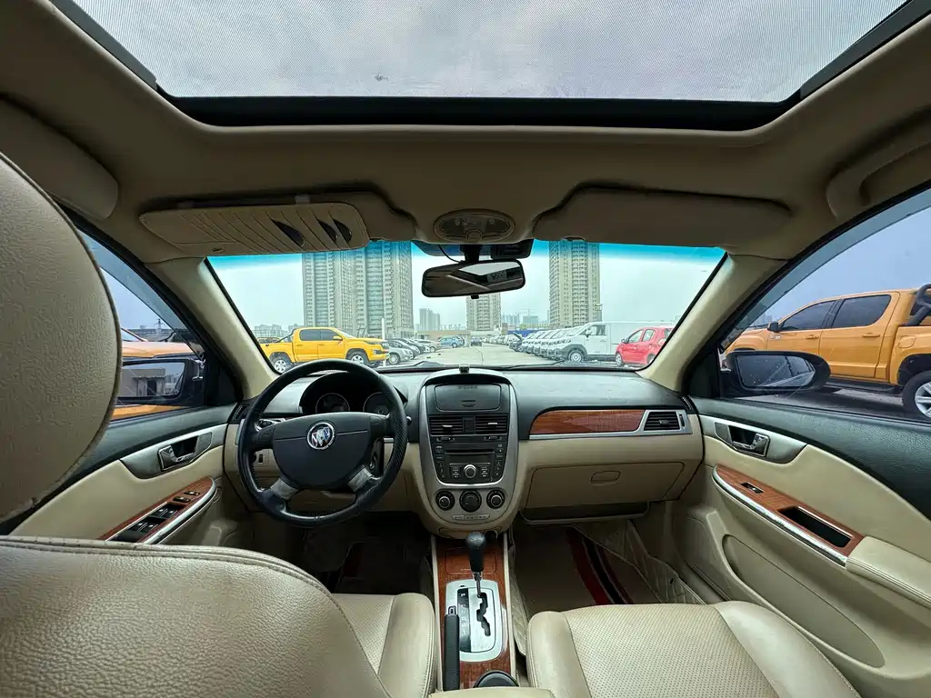 BUICK EXCELLE 2012