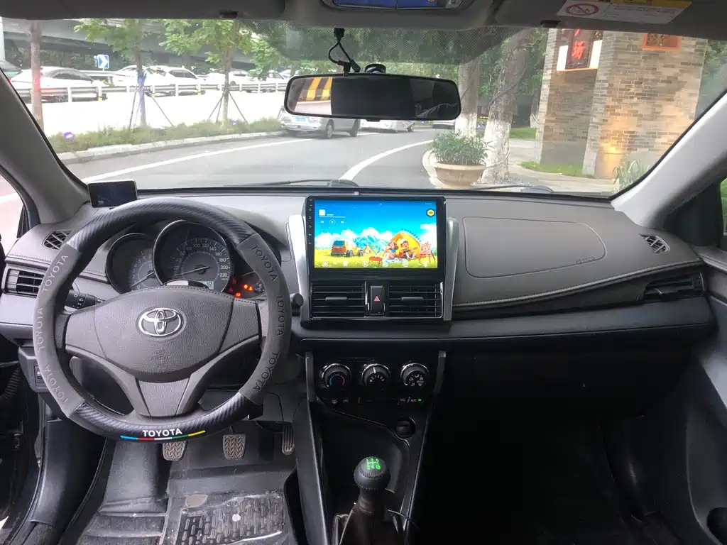 TOYOTA VIOS 2015