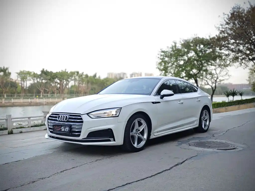 AUDI A5 2017