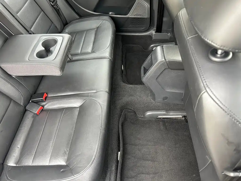 VOLKSWAGEN LAVIDA 2015
