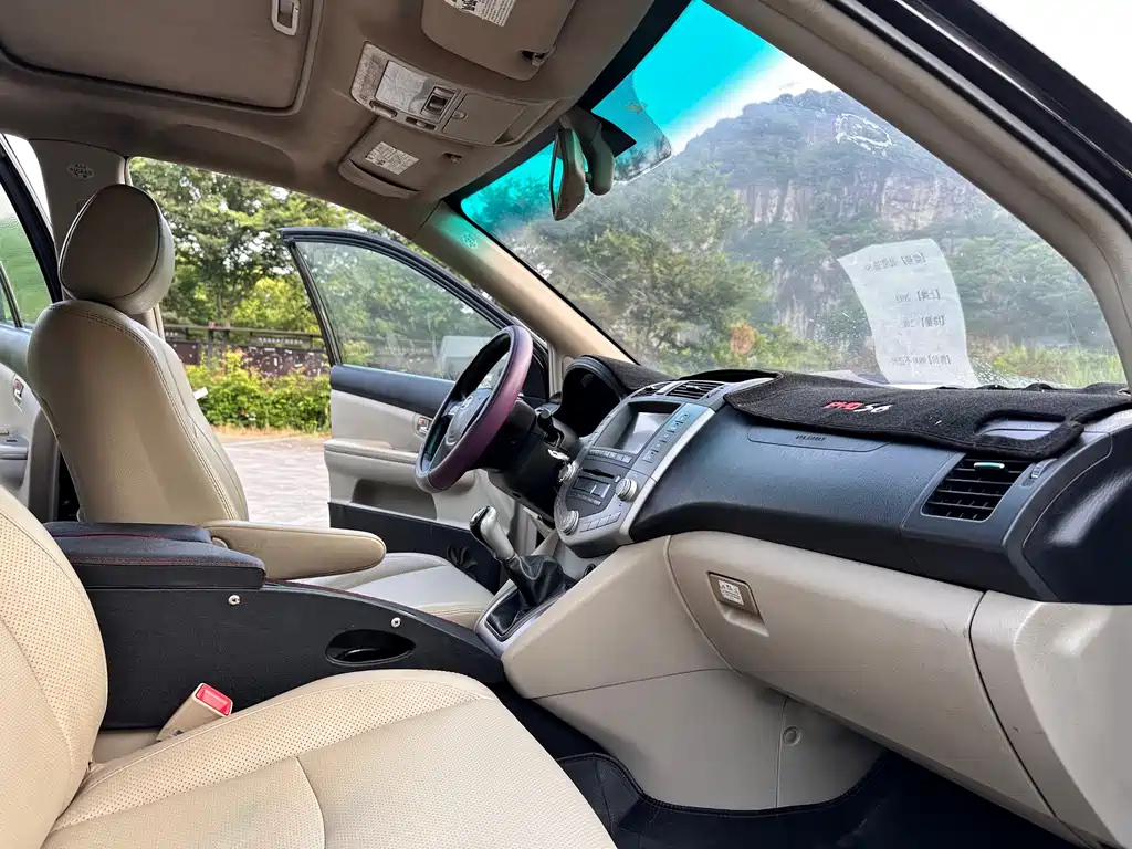 BYD S6 2013