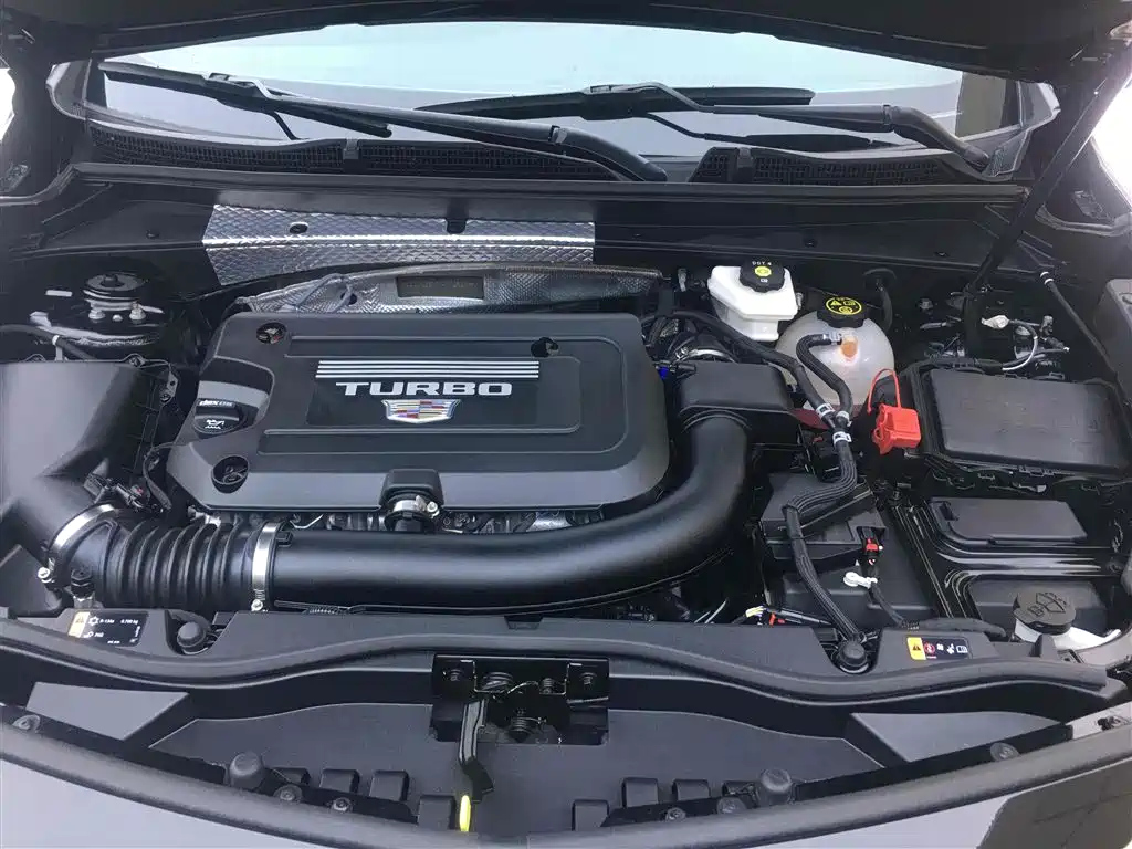 CADILLAC XT4 2023
