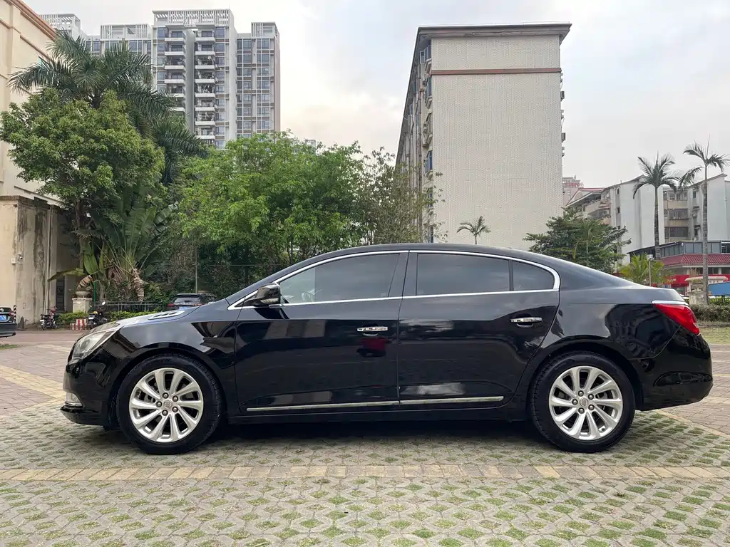 BUICK LACROSSE 2015