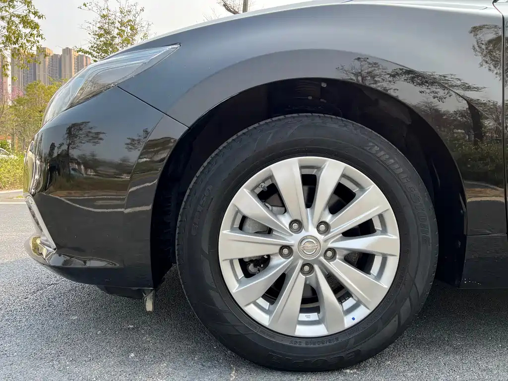 NISSAN TEANA 2018