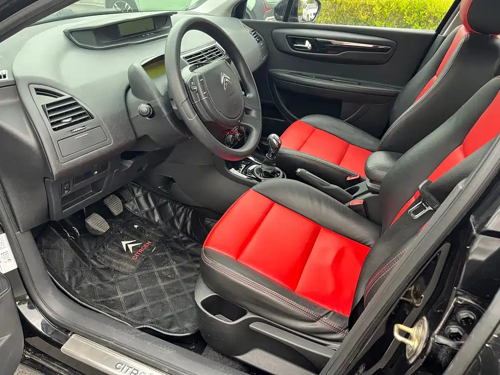 CITROEN C-QUATRE 2013