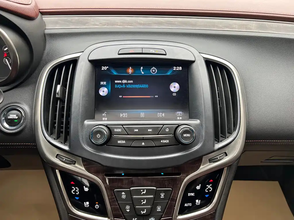 BUICK LACROSSE 2014