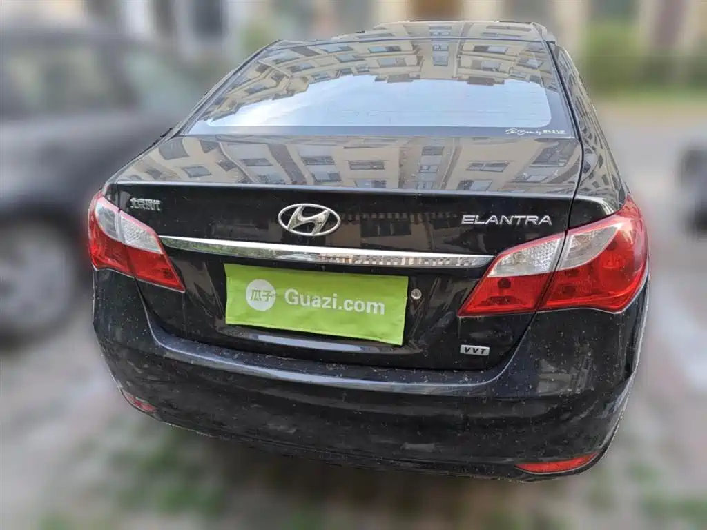 HYUNDAI CELESTA 2011