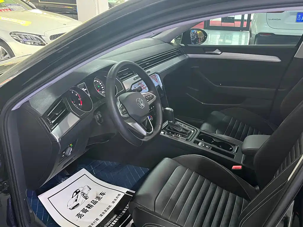 VOLKSWAGEN MAGOTAN 2022