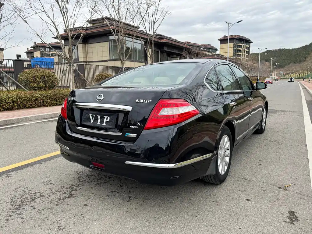 NISSAN TEANA 2009