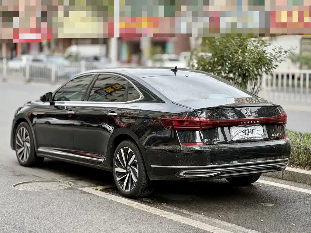 VOLKSWAGEN PASSAT 2022