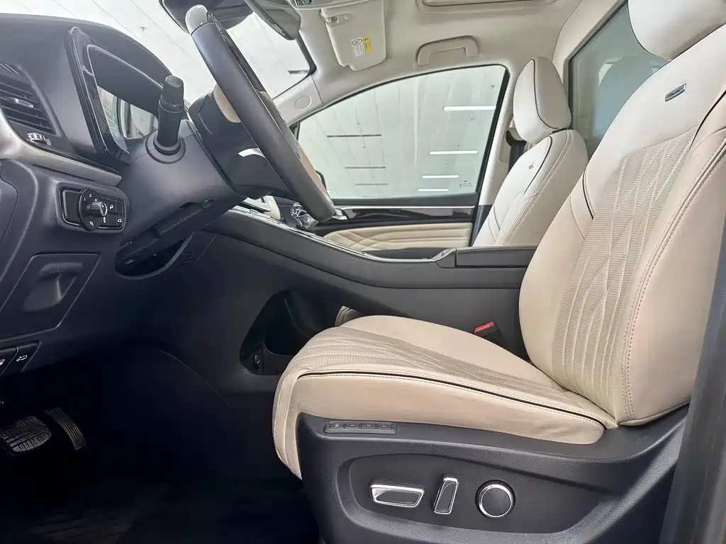 TRUMPCHI M8 2022