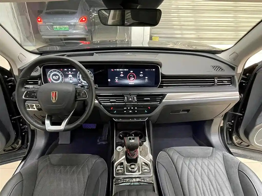 HONGQI HS5 2022