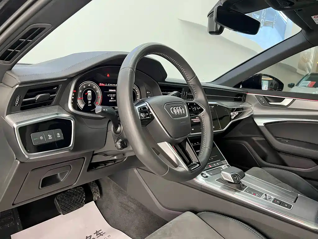 AUDI A6L 2022