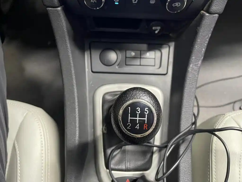 BAIC SENOVA D50 2015
