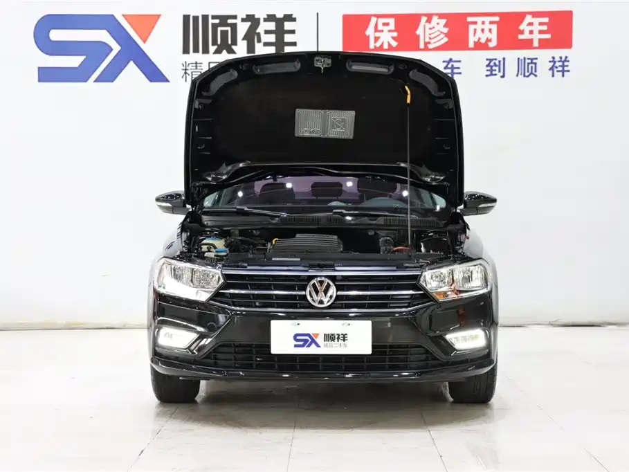 VOLKSWAGEN BORA 2018