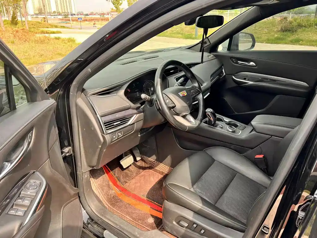 CADILLAC XT4 2020