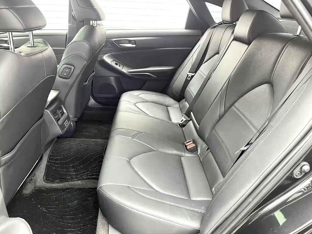 TOYOTA AVALON 2023