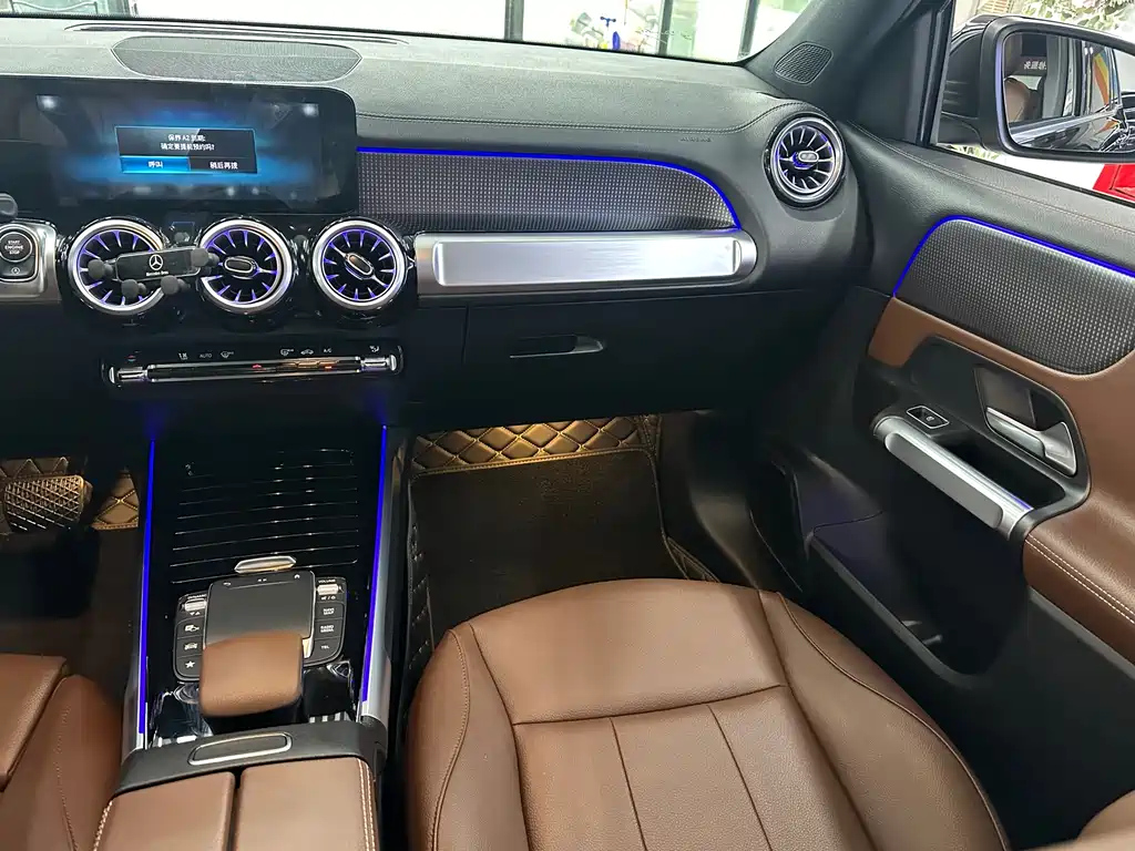 MERCEDES BENZ GLB 2022