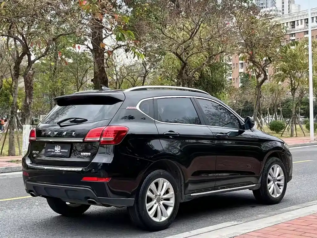 HAVAL H2 2015