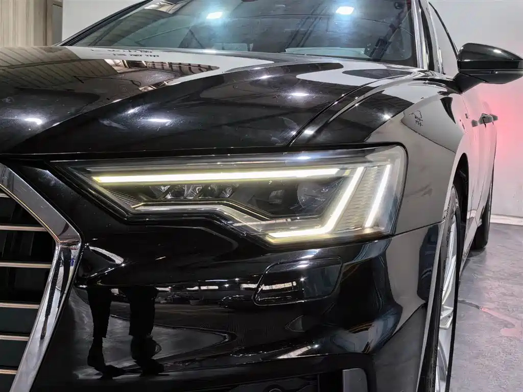 AUDI A6L 2020