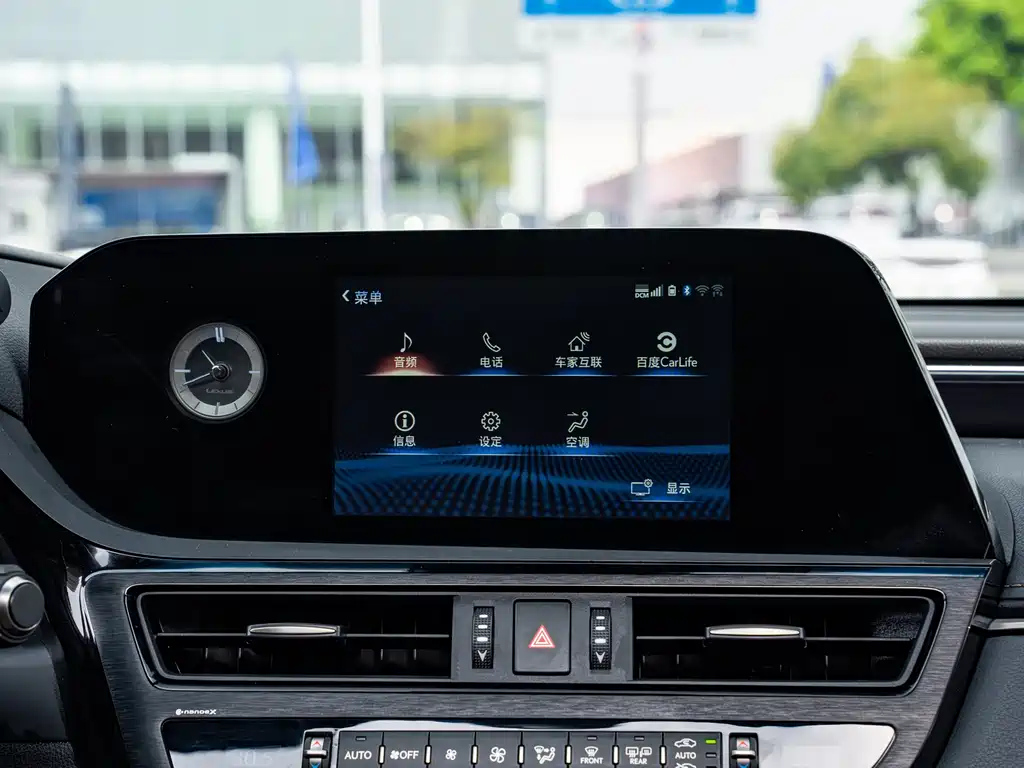 LEXUS ES 2021