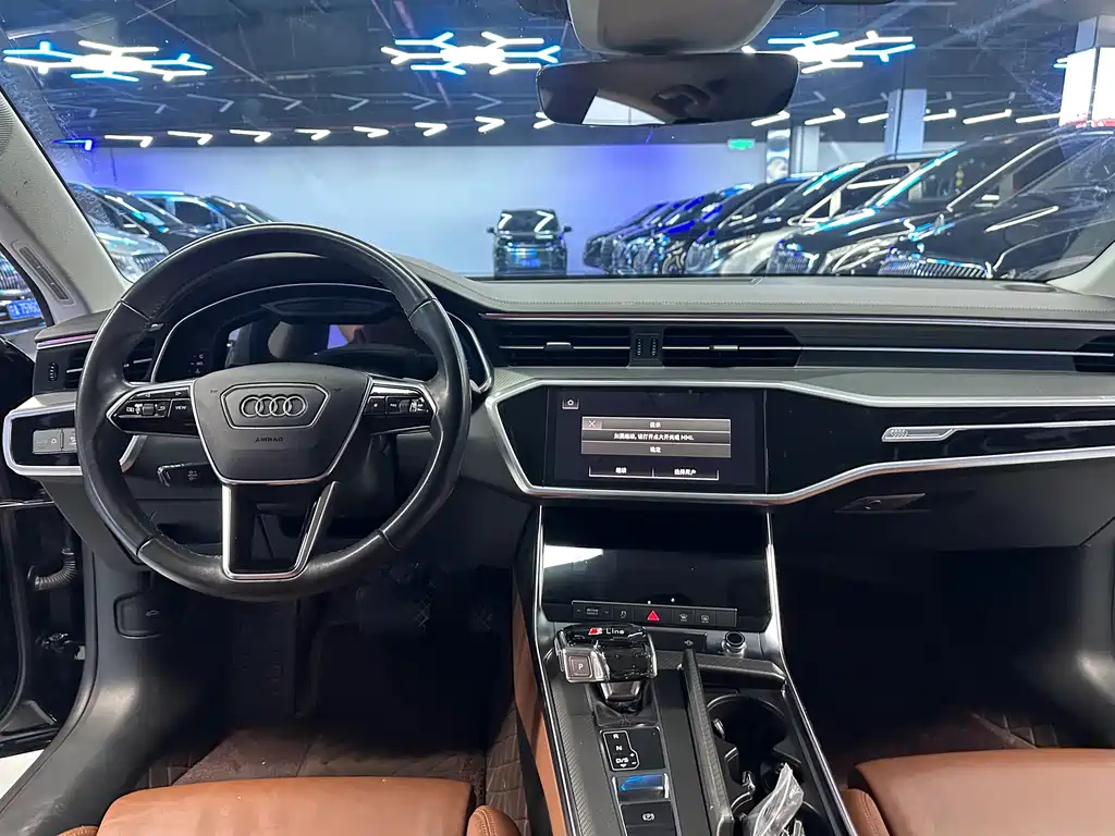 AUDI A7 2021