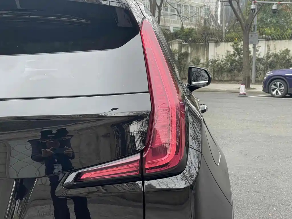 CADILLAC XT4 2020