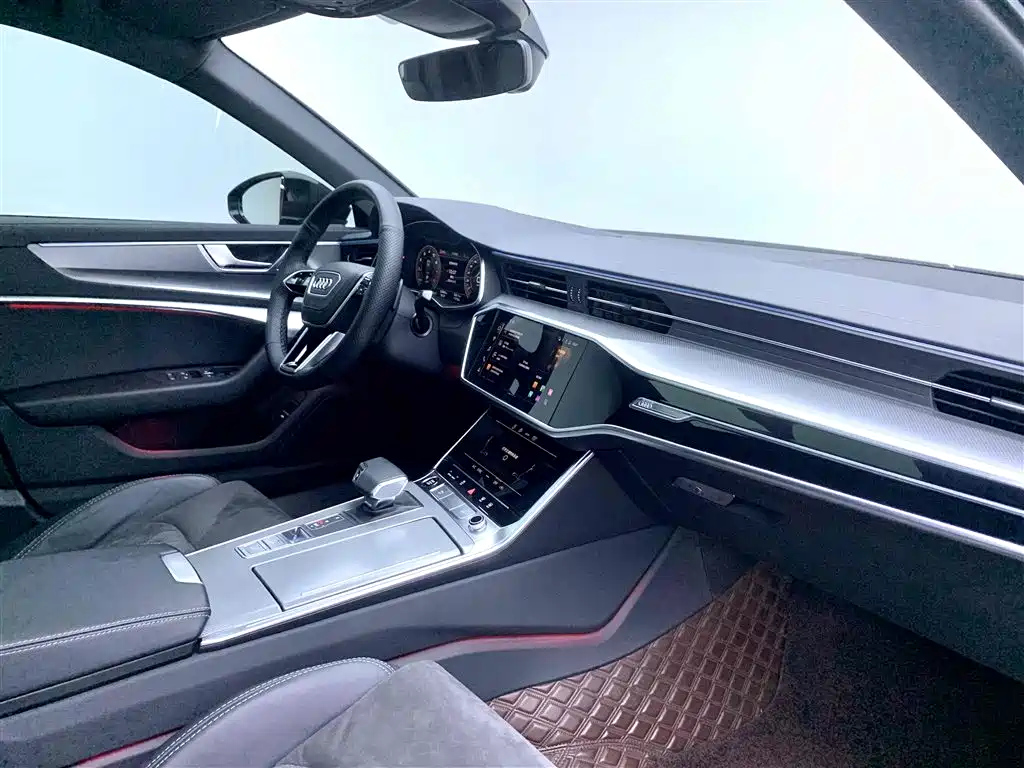 AUDI A6L 2023