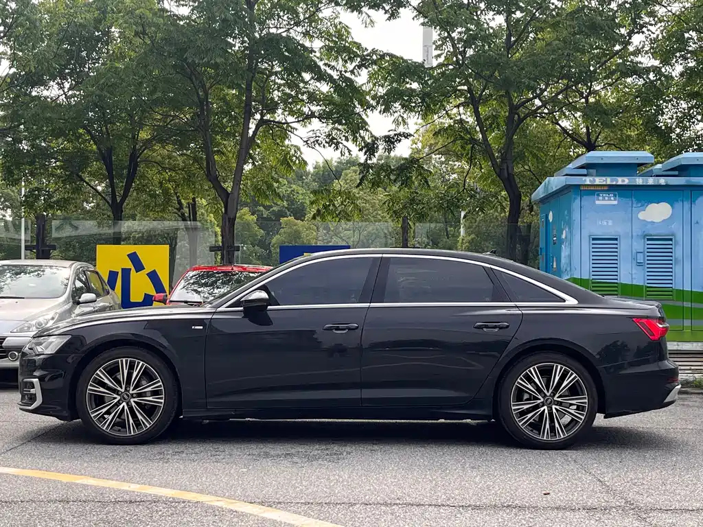AUDI A6L 2023